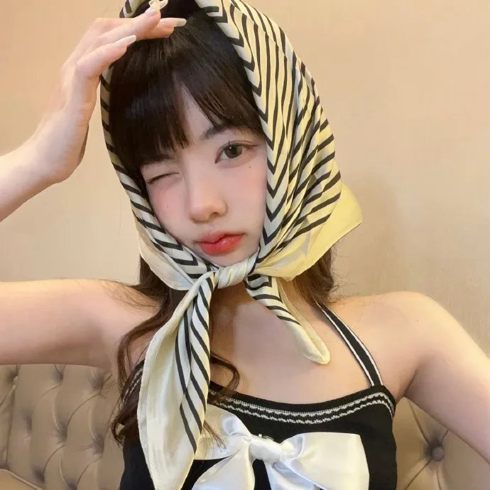 双胞胎保姆